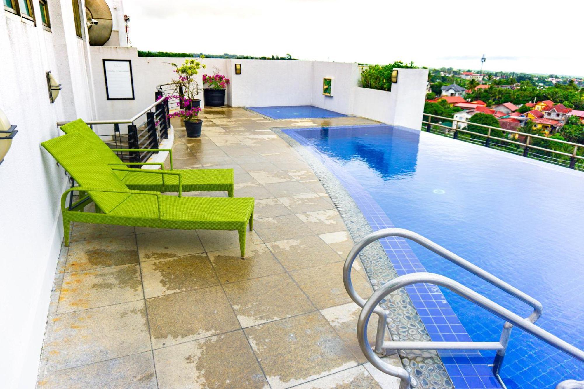 One Tagaytay Place Hotel Suites Official Account Tagaytay City Exteriér fotografie